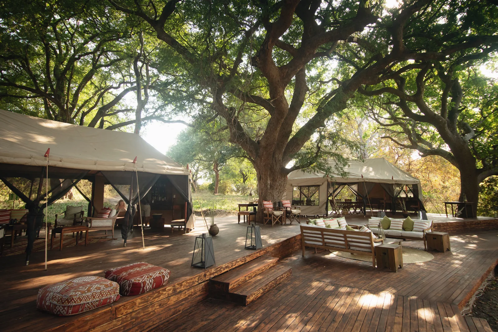 Chada Katavi, bush safari mess tent dining